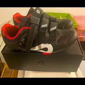 Peloton shoes barely worn